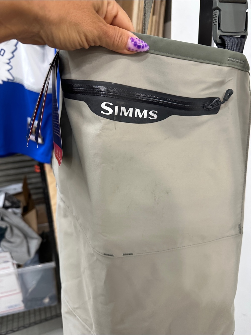 Simms Two-Tone Women’s Waders in Olive and Stone - Picture 8 of 8
